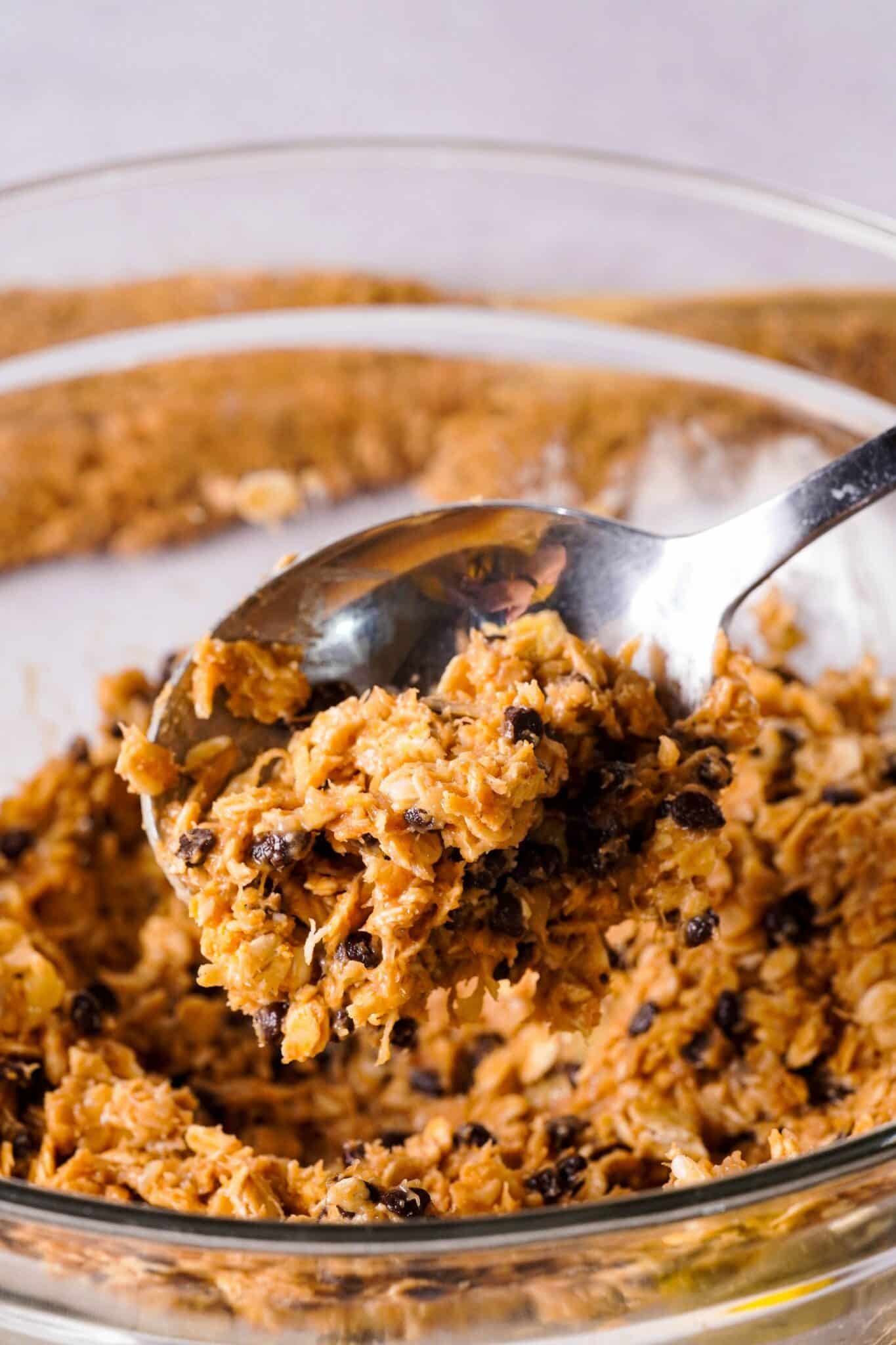 how to make Chocolate Peanut Butter Oats Balls