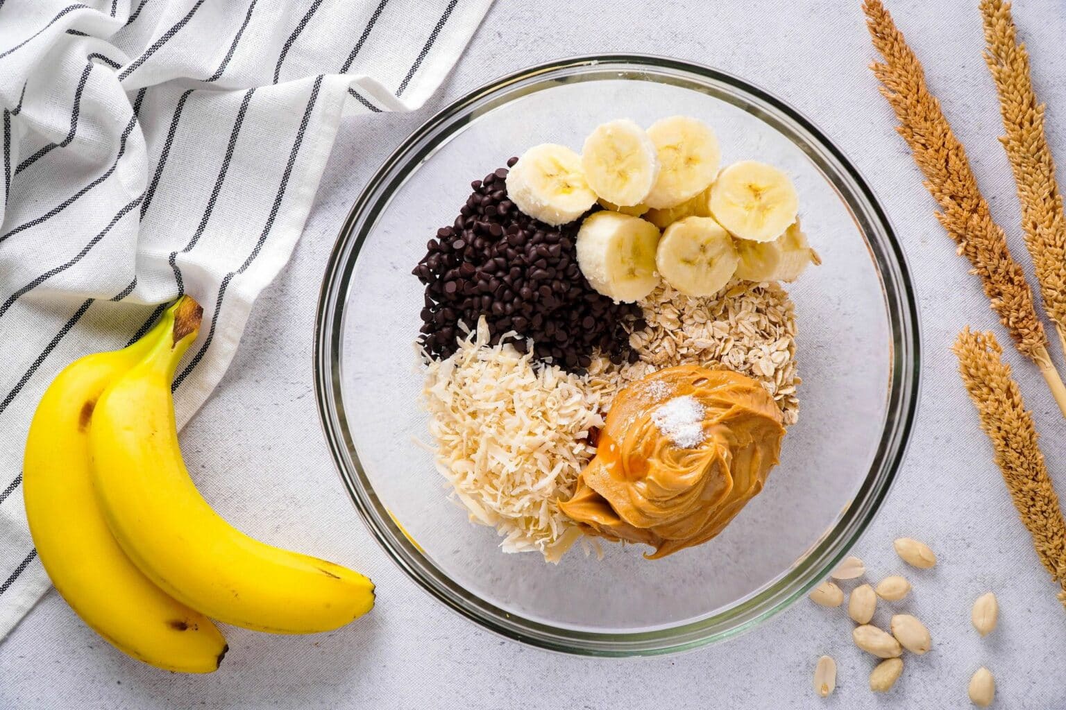 combine ingredients in bowl