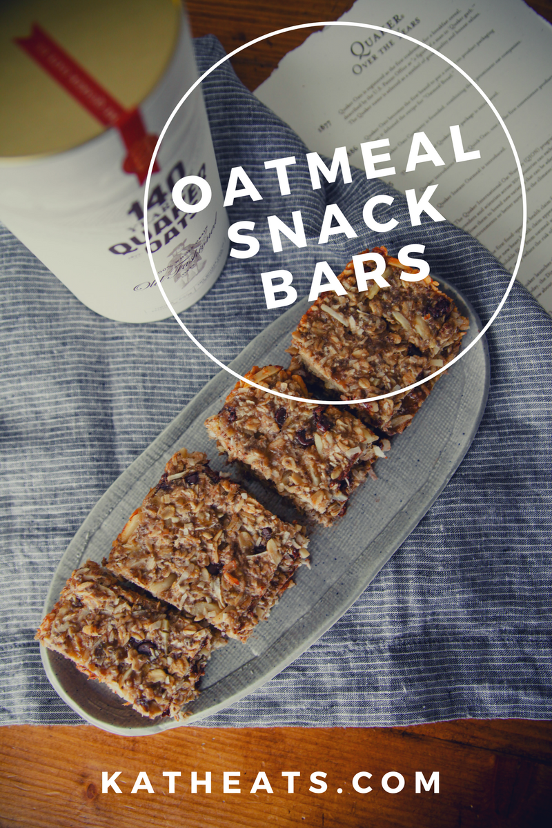 Oatmeal Snack Bars // #quaker #oatmeal #eatrealfood #katheats