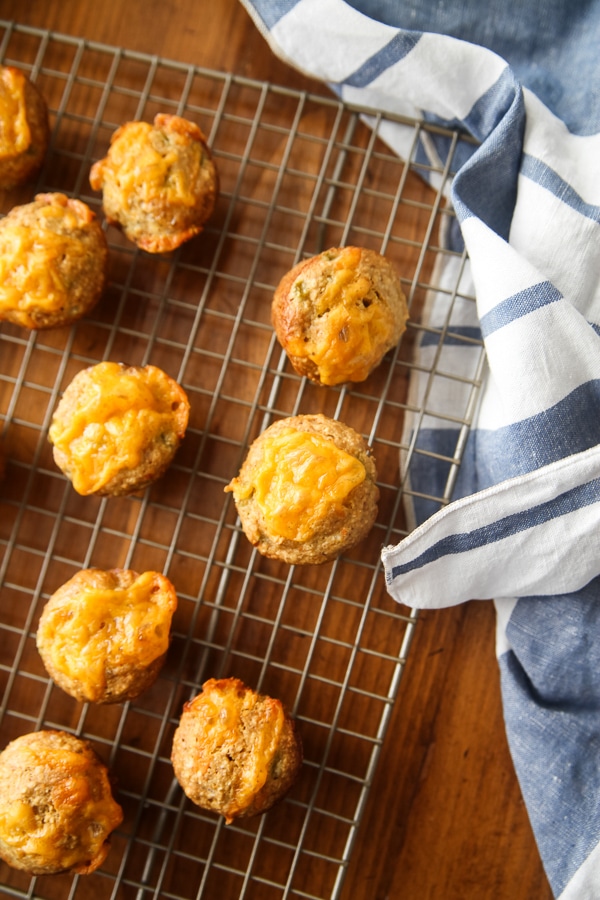 Cheddar Chile Oat Muffins • Kath Eats