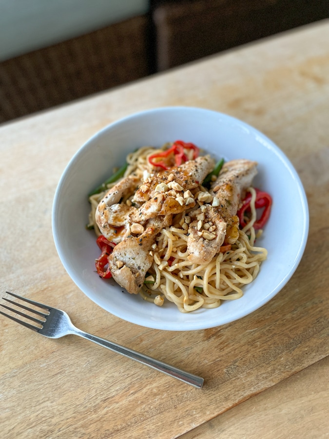 Glazed Chicken & Peanut Noodles with Sweet Peppers & Green Beans