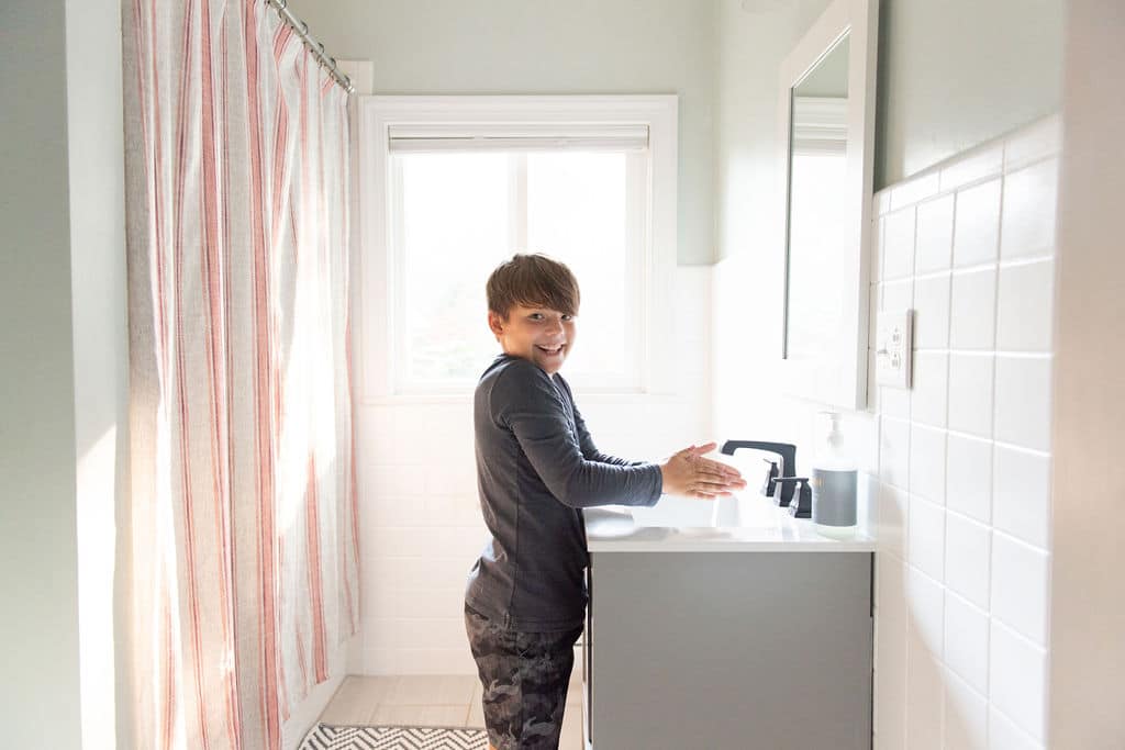 Kids Bathroom Vanity