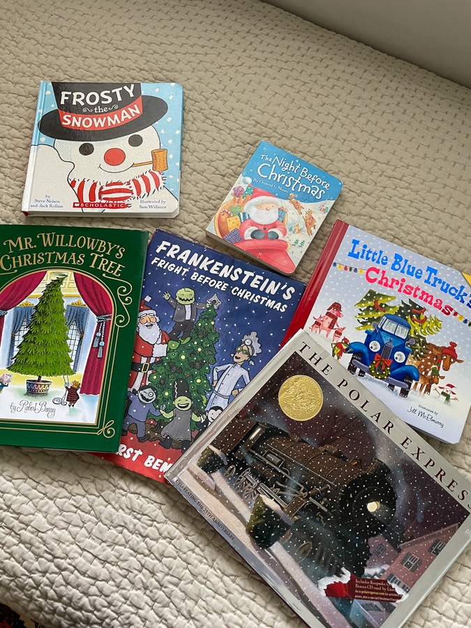 Our favorite Christmas books - Simple Holiday Decorating