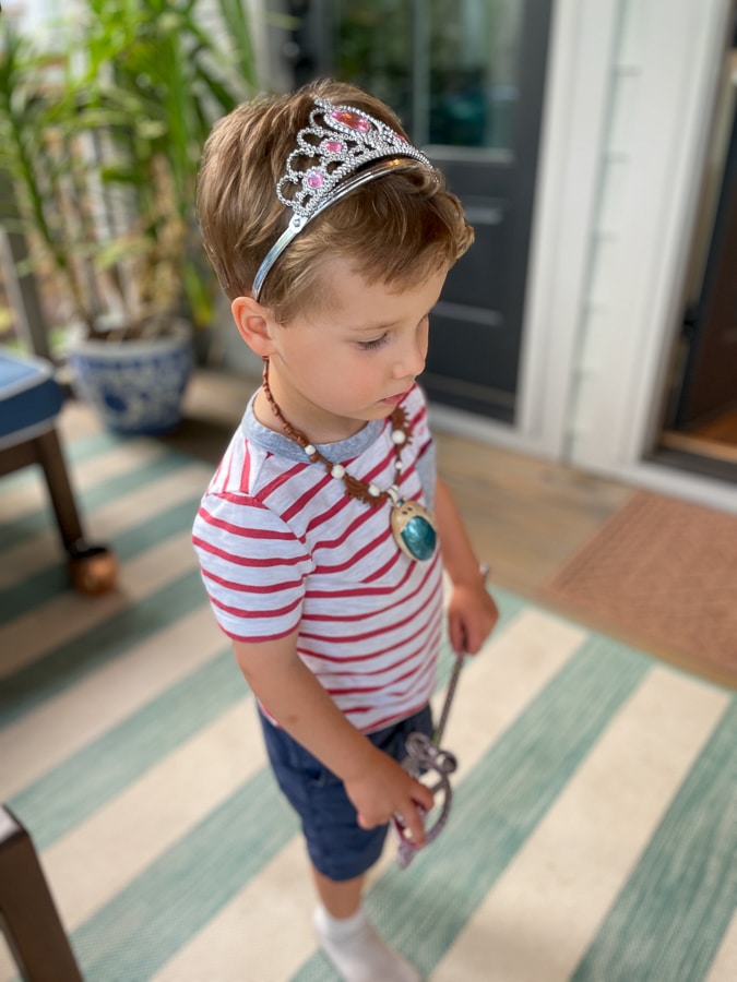 boy wearing tiara toy accessory | Weekend in Charlotte