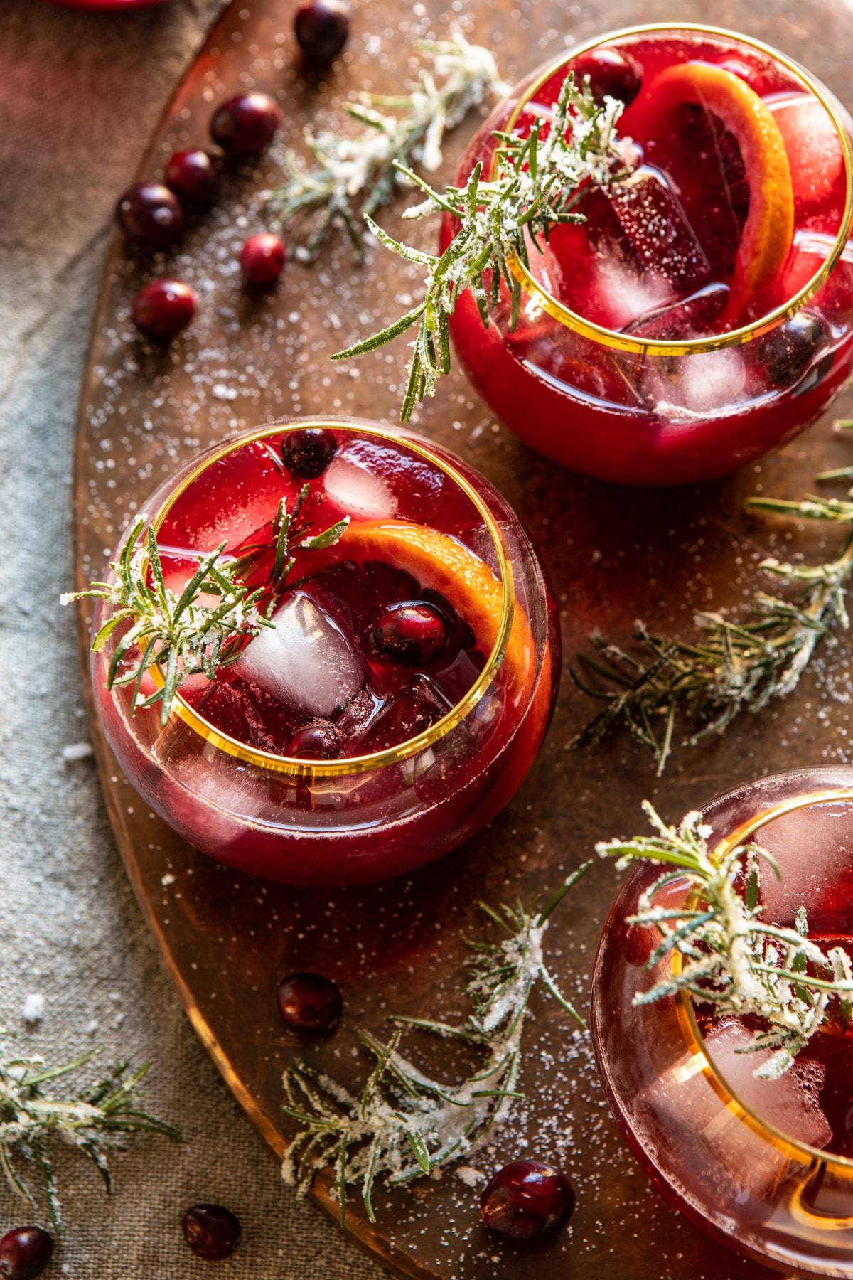 Cranberry Bourbon Sour 4 - 8 Easy Cocktails For Thanksgiving