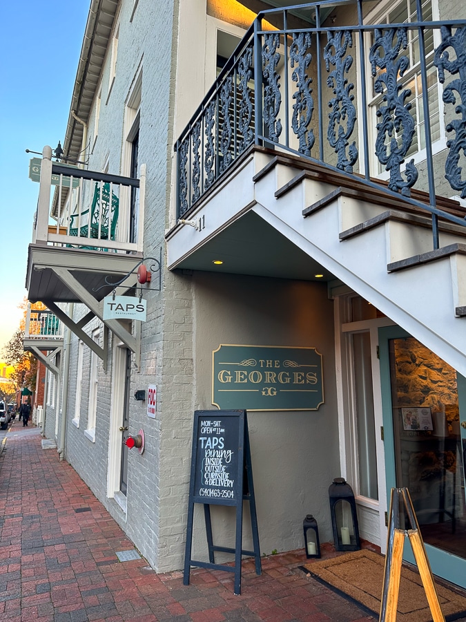 The Georges in Lexington review