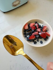 berries and yogurt bowl
