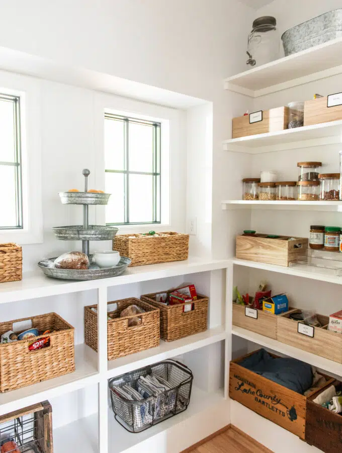 walk-in pantry organization ideas