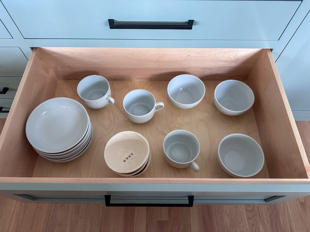 Bowl Drawer | Ideas For Organizing Kitchen Drawers