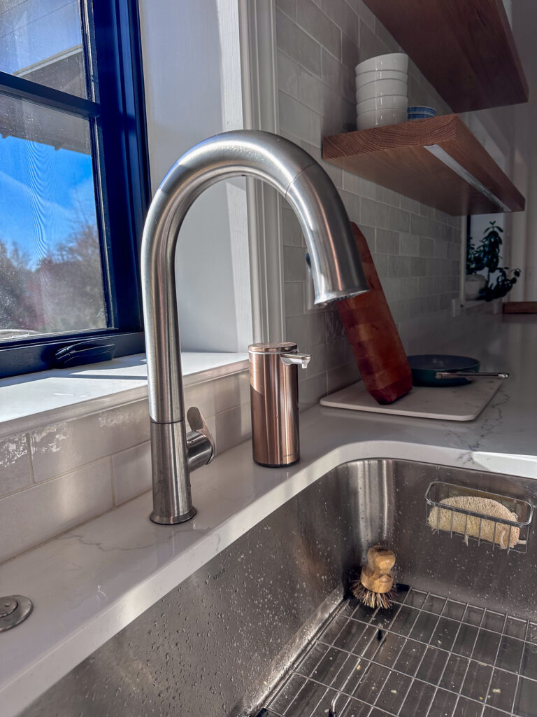 Hands-Free Faucets | Gadgets For The Home