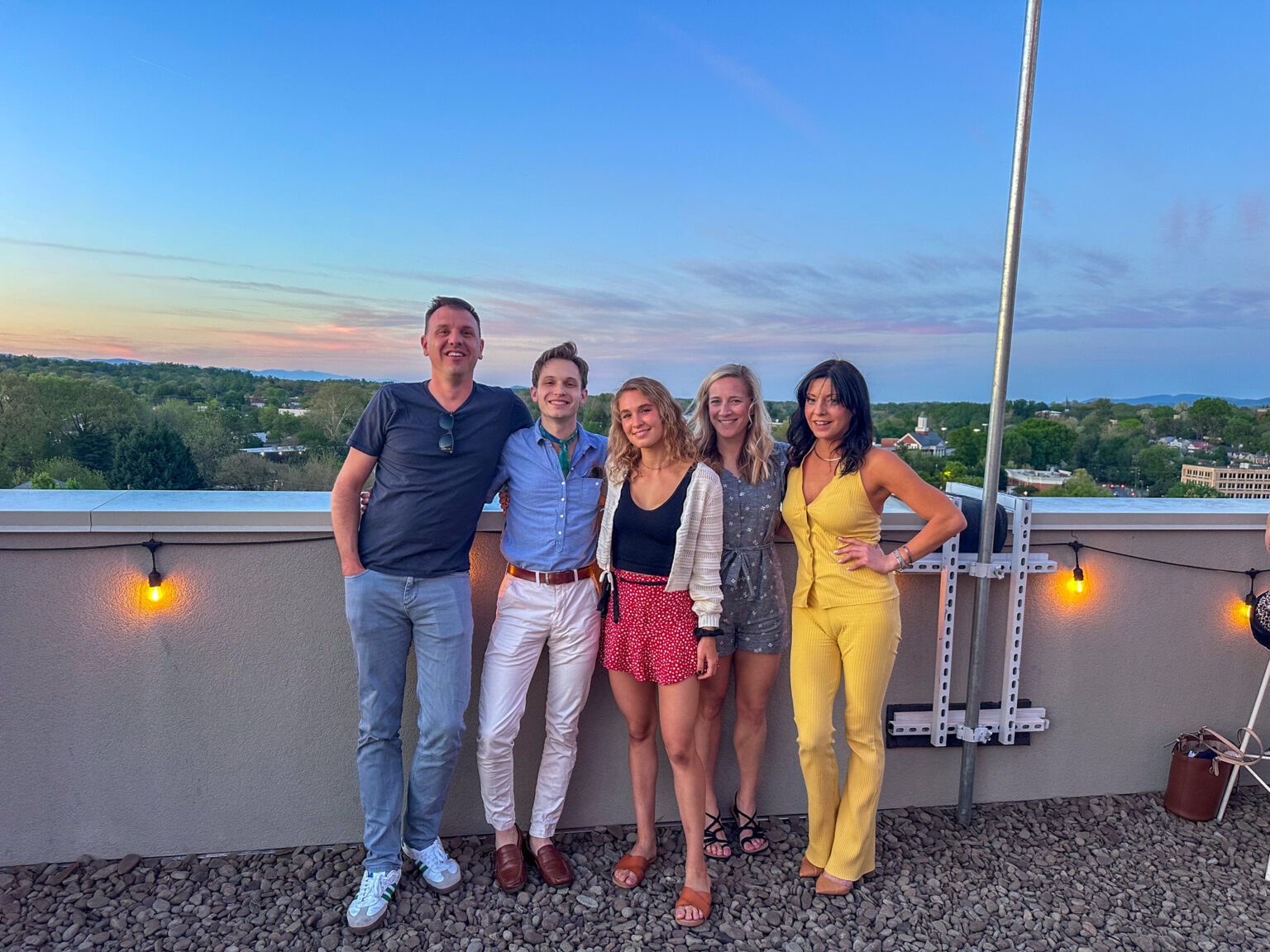 Rosé Thursday rooftop bar Rosé Thursday rooftop bar