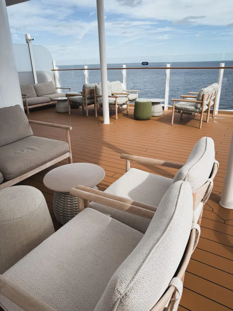 Disney Cruise On The Disney Wish Adults-Only Area