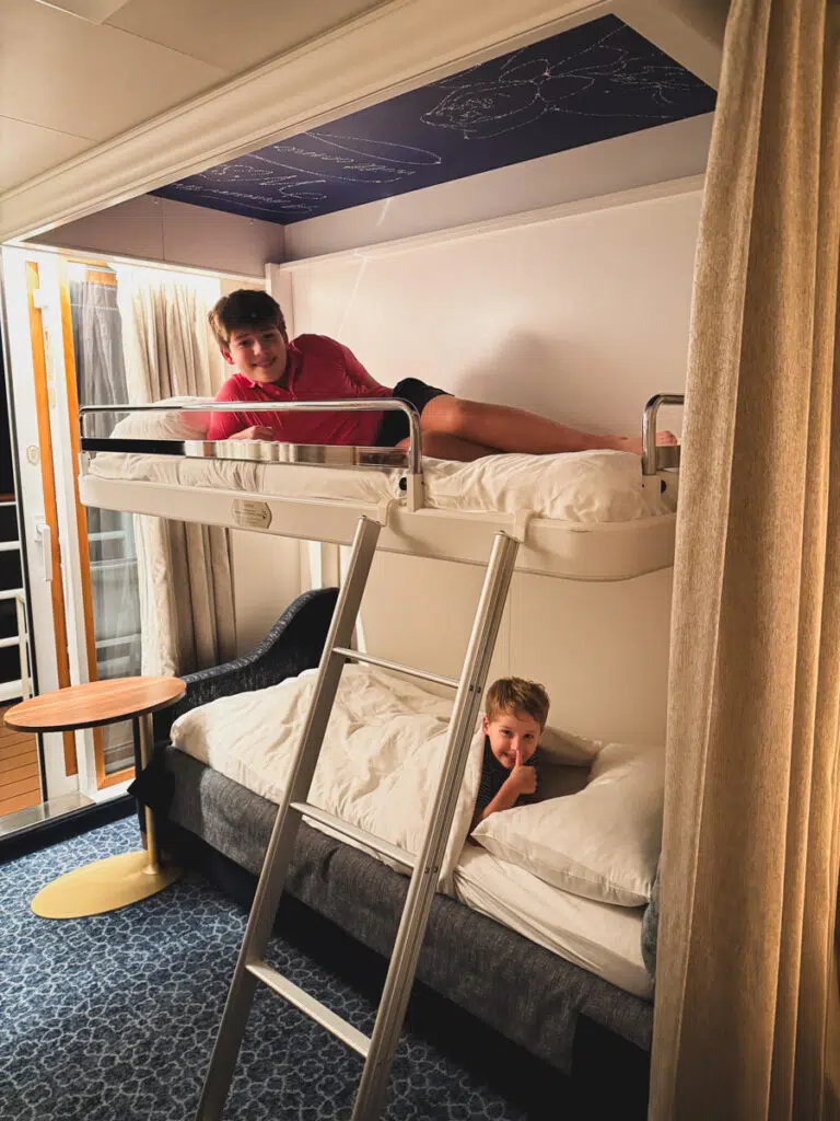 Disney Cruise On The Disney Wish bunk bed