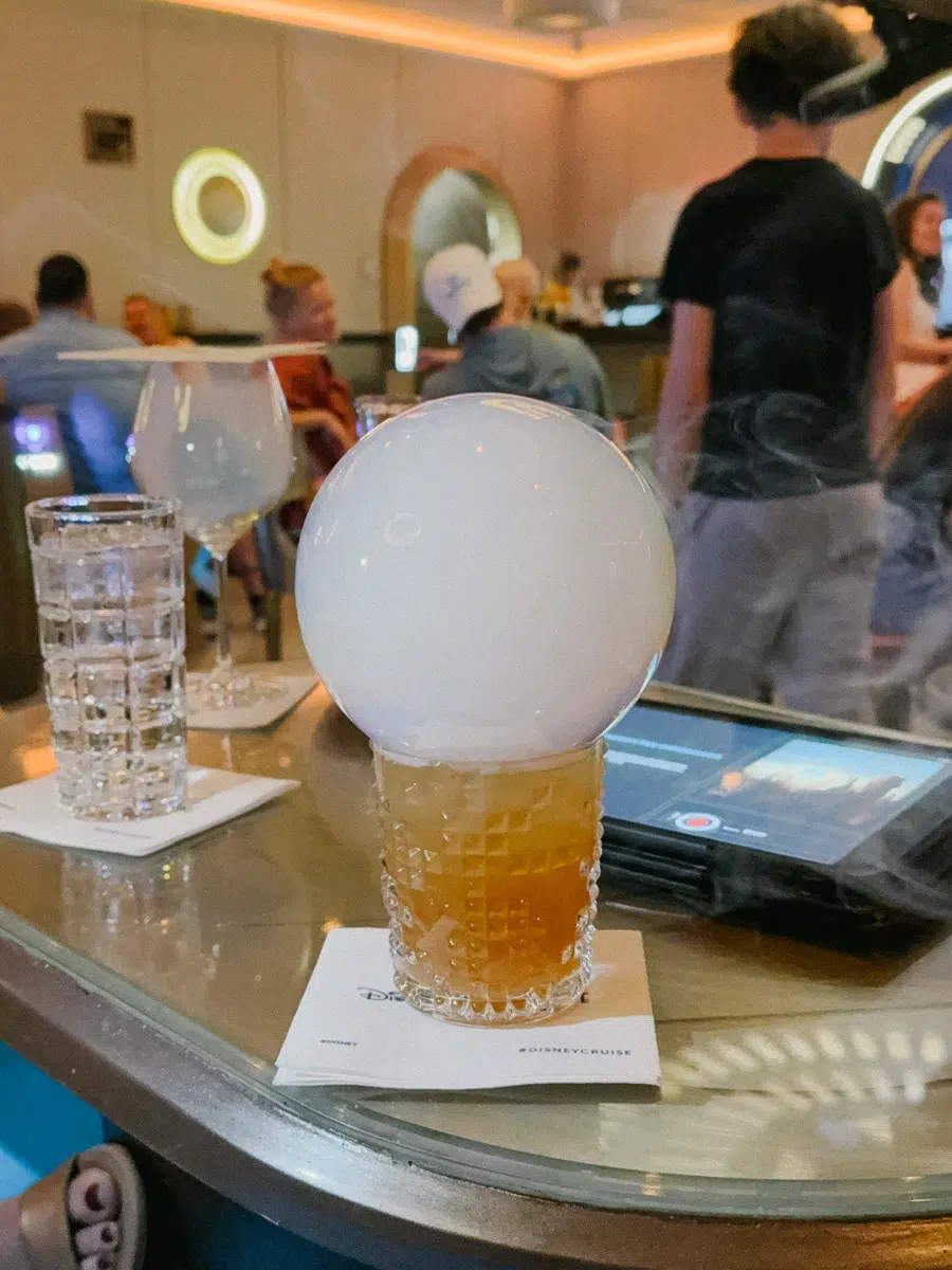 Disney Cruise On The Disney Wish HyperSpace Lounge